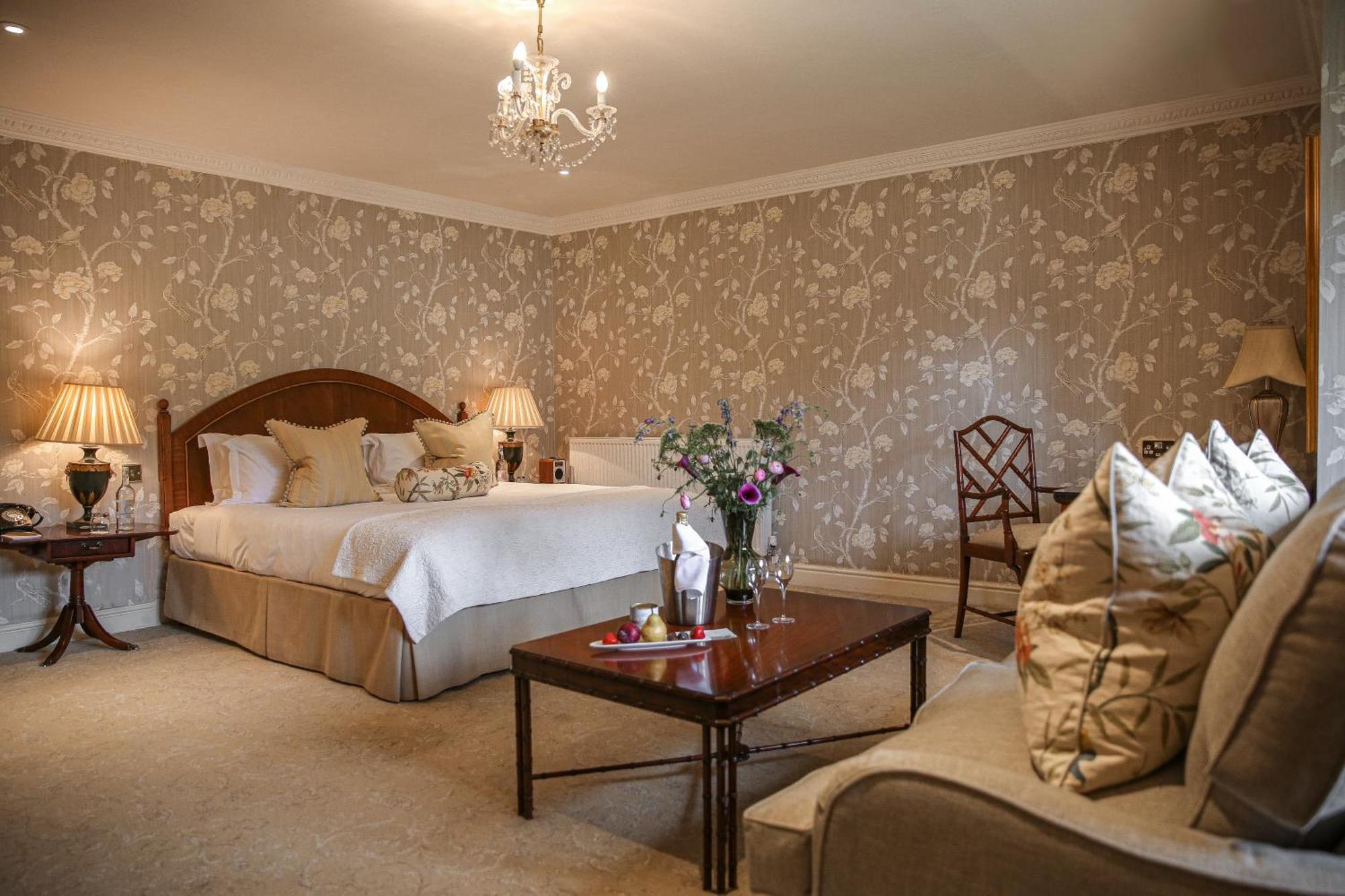 Lucknam Park Hotel كيبنهام المظهر الخارجي الصورة